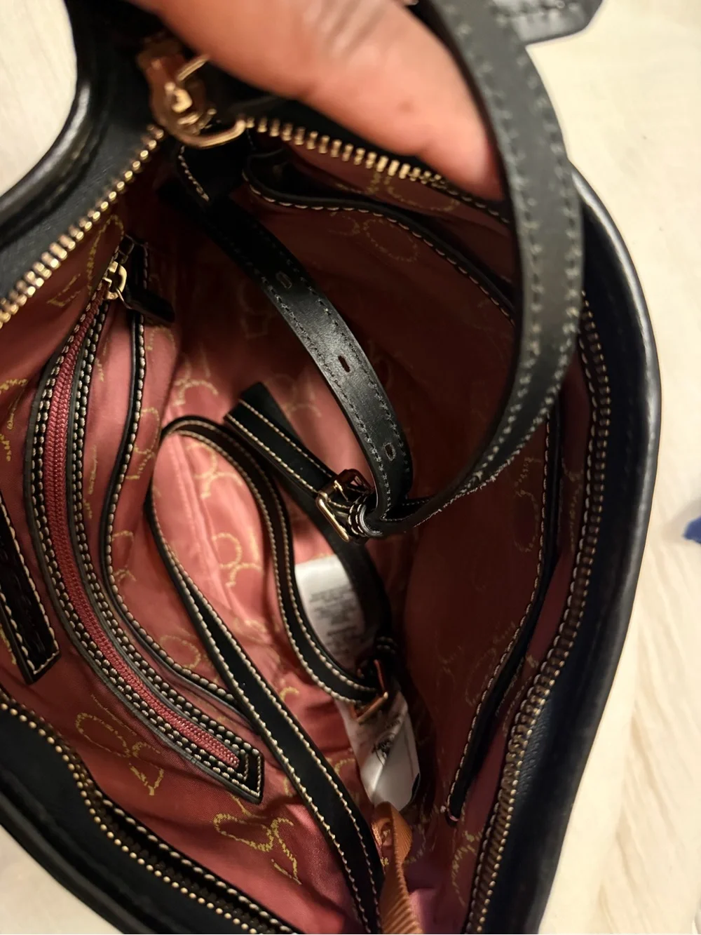 Dooney & Bourke black crossbody